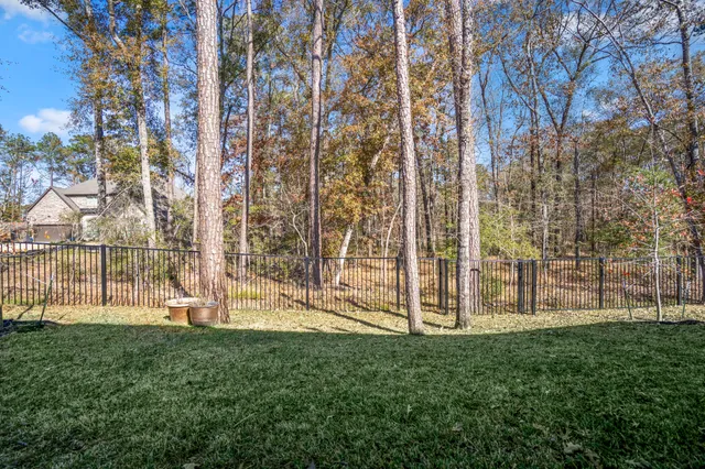 $729,770 | 208 Twinflower Trl Court, Conroe, TX 77318