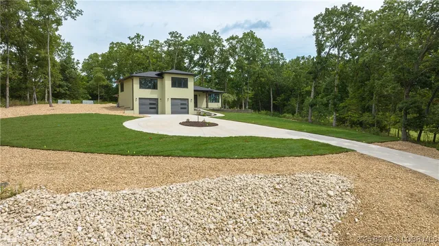 $549,000 | 113 Spring Creek, Sunrise Beach, MO 65079