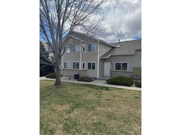 $449,000 | 2155 Meadow Court, Longmont, CO 80501