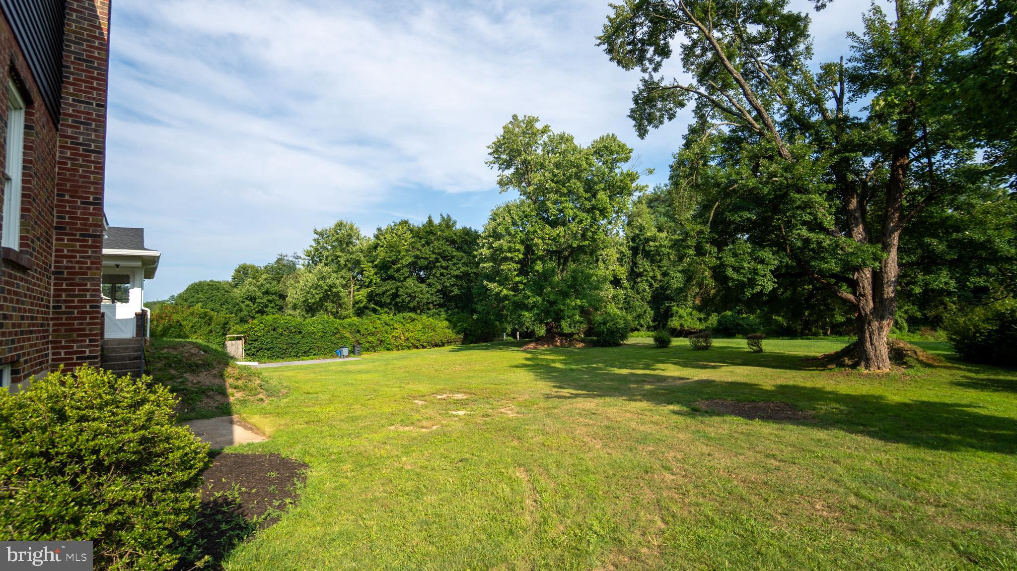 926 Valley Road Enola, PA 17025 - Photo 4 of 49 Gallery Image 4