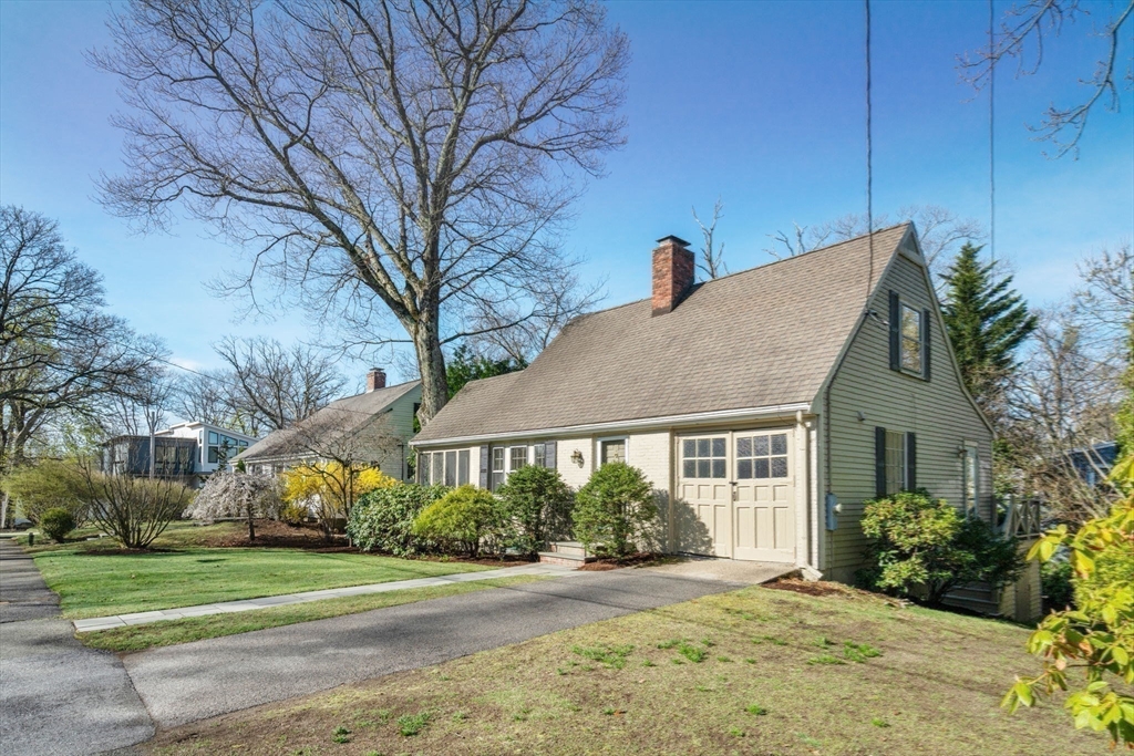 39 Hickory Cliff Road Newton, MA 02464 - Photo 24 of 28 Gallery Image 24