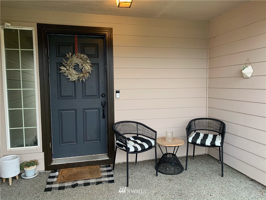 10530 School Land Road Southwest Rochester, WA 98579 - Photo 5 of 27