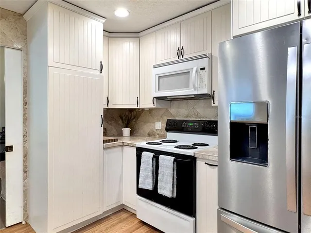 $2,395 | 1135 Colony Arms Drive, Lakeland, FL 33813