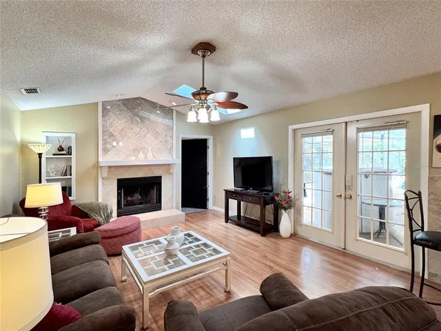 $2,395 | 1135 Colony Arms Drive, Lakeland, FL 33813