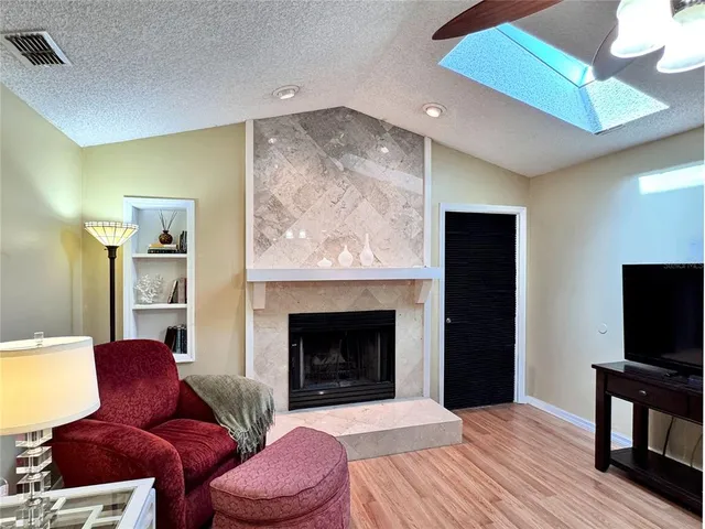 $2,395 | 1135 Colony Arms Drive, Lakeland, FL 33813