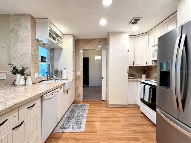 $2,395 | 1135 Colony Arms Drive, Lakeland, FL 33813