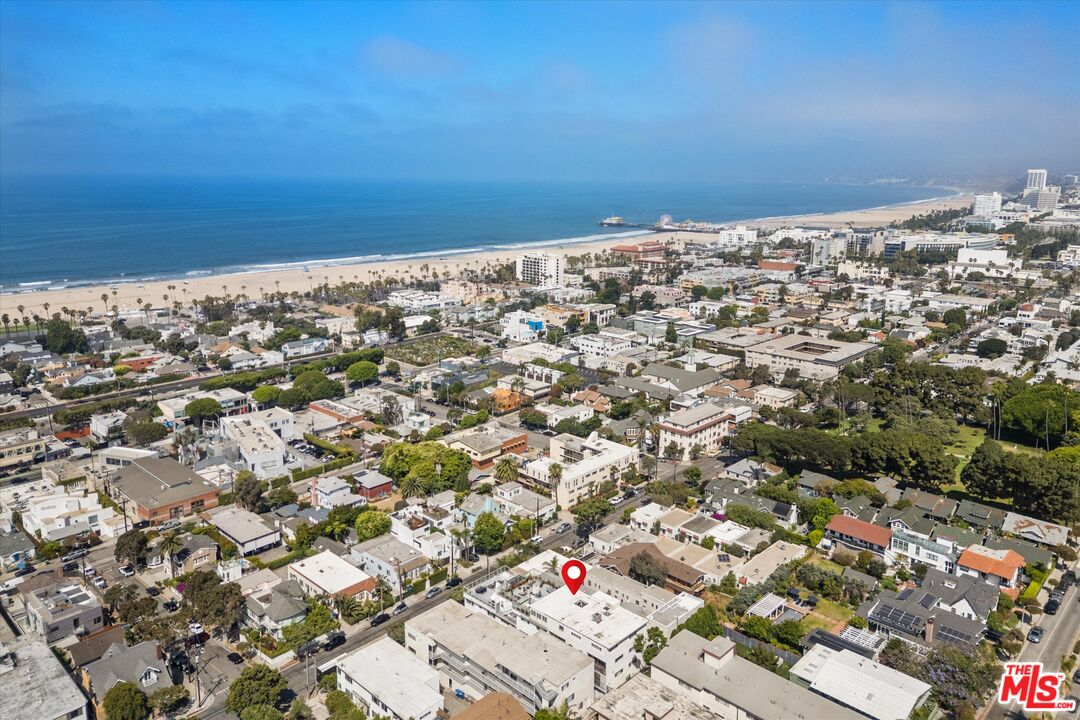 2431 3rd Street, Unit 2 Santa Monica, CA 90405 - Photo 24 of 35