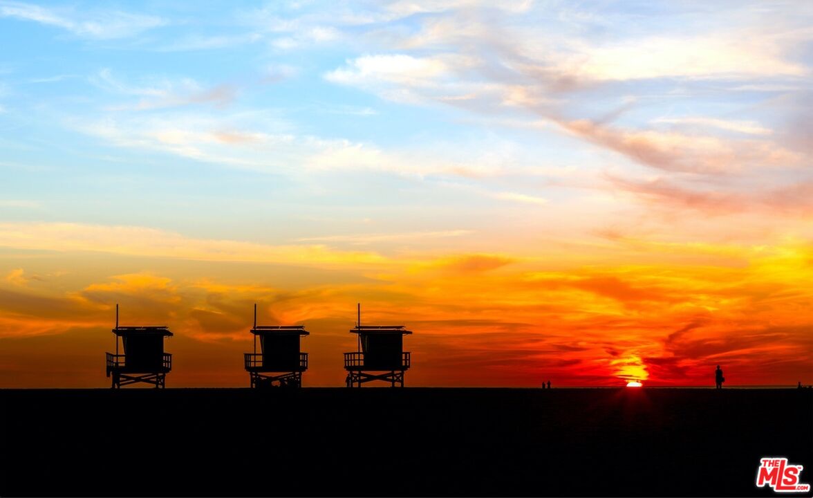 2431 3rd Street, Unit 2 Santa Monica, CA 90405 - Photo 33 of 35