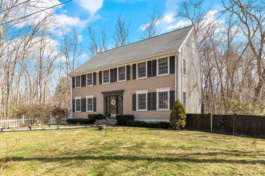 47 Oakdale Road North Reading, MA 01864 - Photo 29 of 33 Gallery Image 29