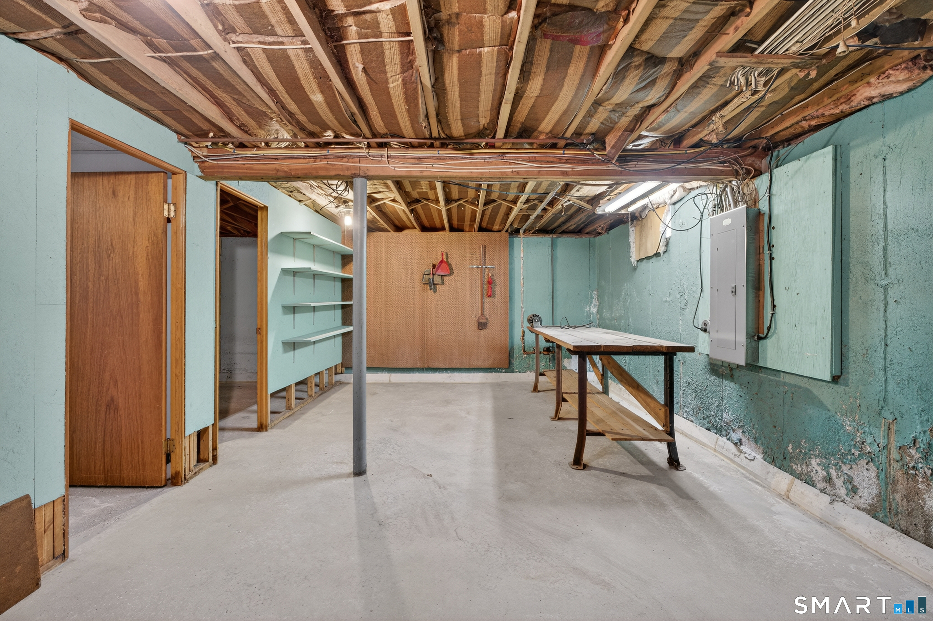 40 Quincy Lane Newington, CT 06111 - Photo 18 of 25