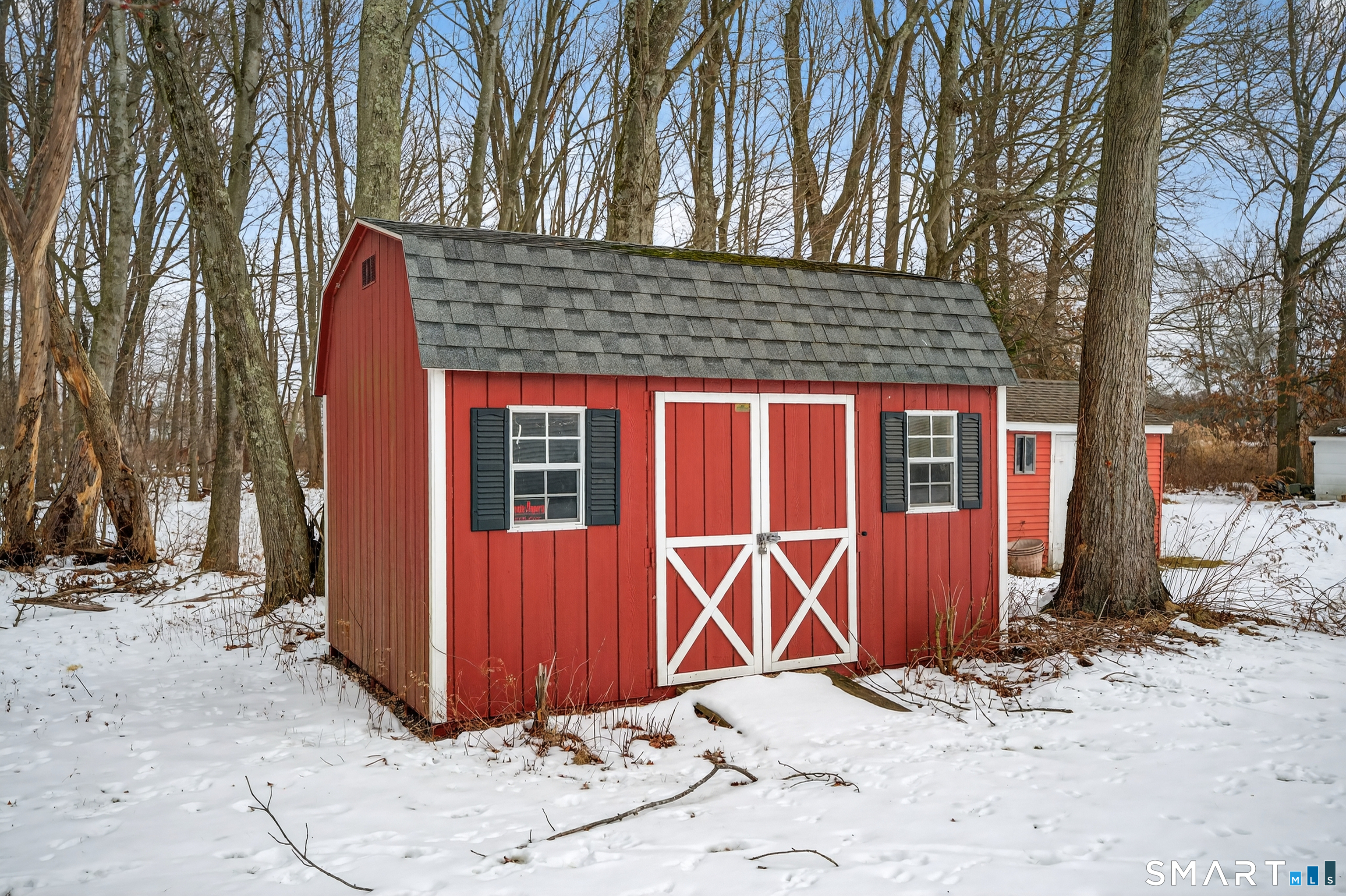 40 Quincy Lane Newington, CT 06111 - Photo 23 of 25 a front view of a house