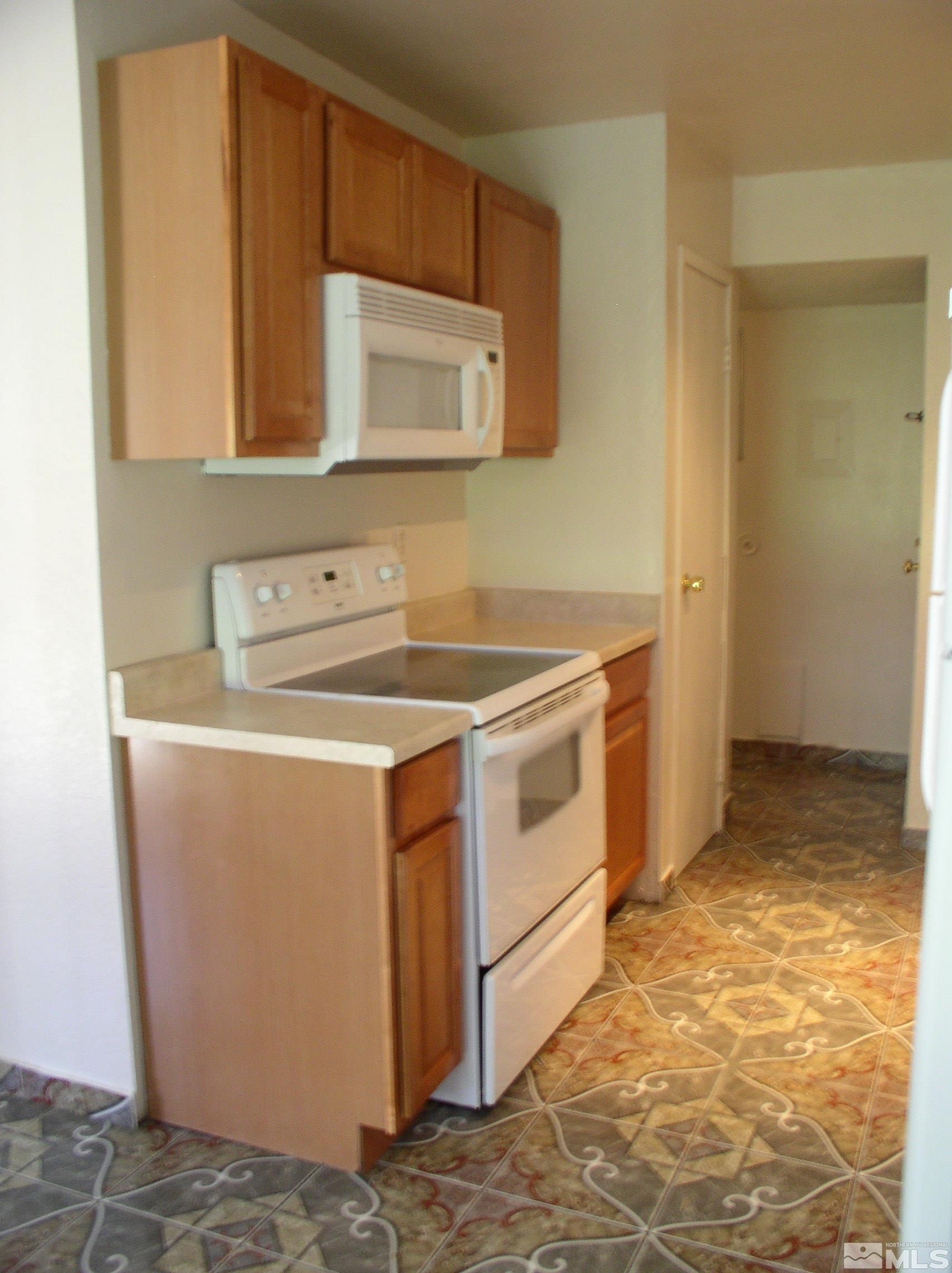 4600 Neil Road, Unit 19 Reno, NV 89502 - Photo 23 of 35 Photo 23