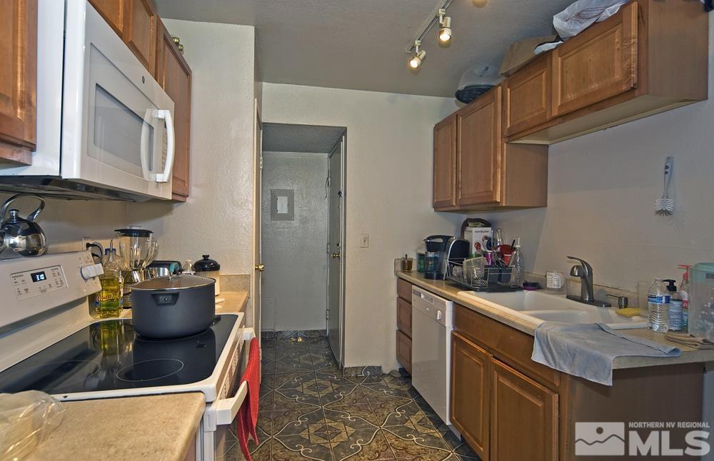 4600 Neil Road, Unit 19 Reno, NV 89502 - Photo 25 of 35 Photo 25