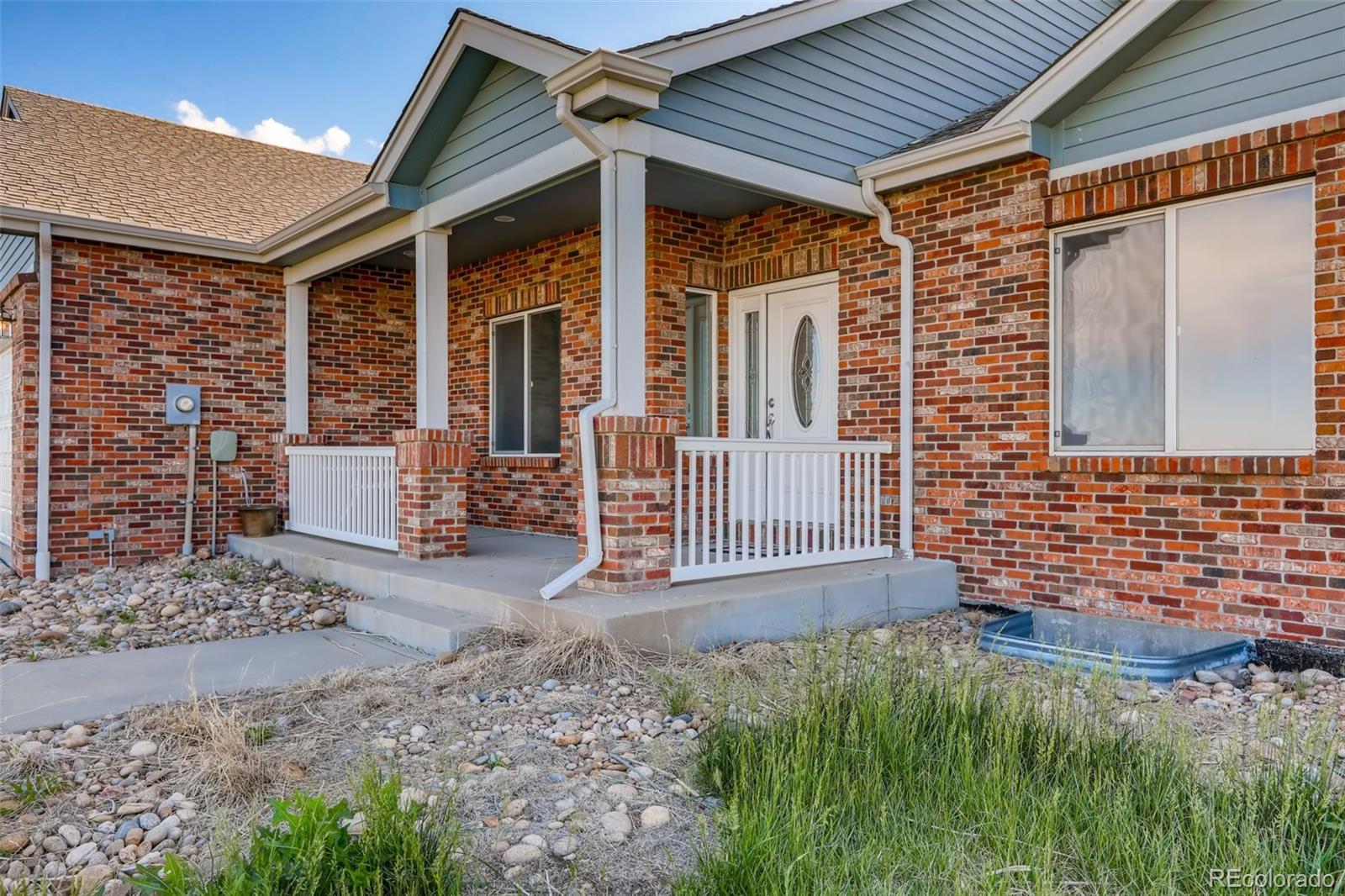 1692 South Split Rock Road Bennett, CO 80102 - Photo 3 of 19 Gallery Image 3