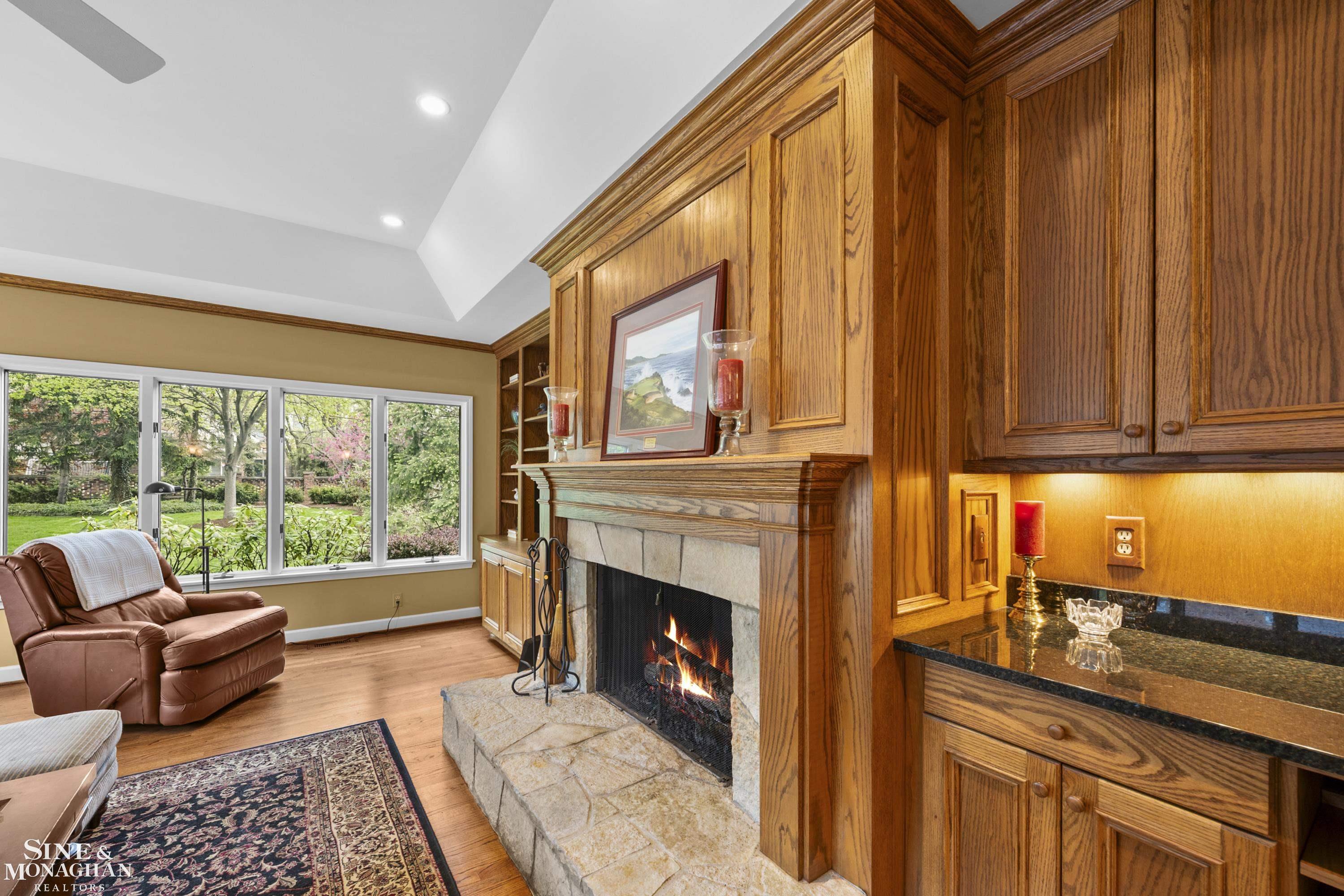 96 Moran Road Grosse Pointe Farms, MI 48236 - Photo 17 of 55 Gallery Image 17