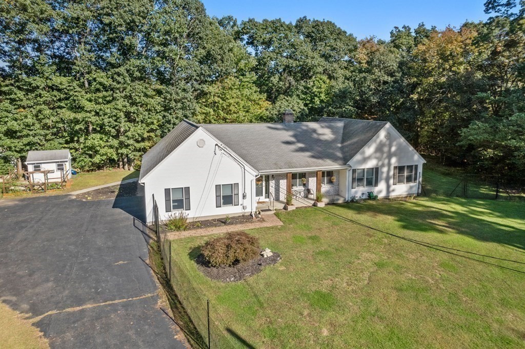 18 1/2 Snow Road North Grafton, MA 01536 - Photo 31 of 35 Gallery Image 31