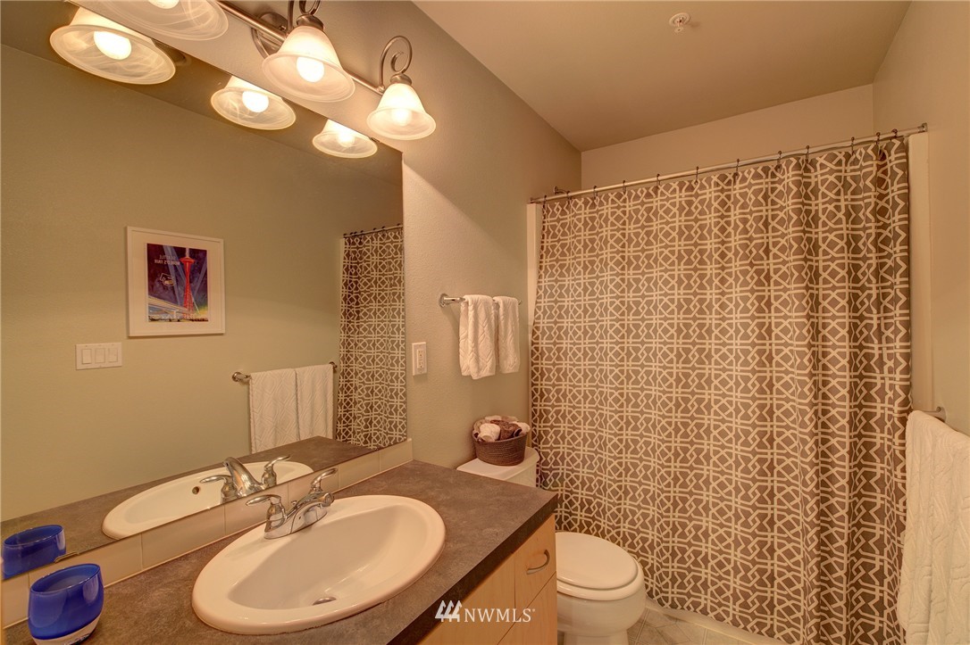 104 Sky Ridge Road Northwest Issaquah, WA 98027 - Photo 14 of 25