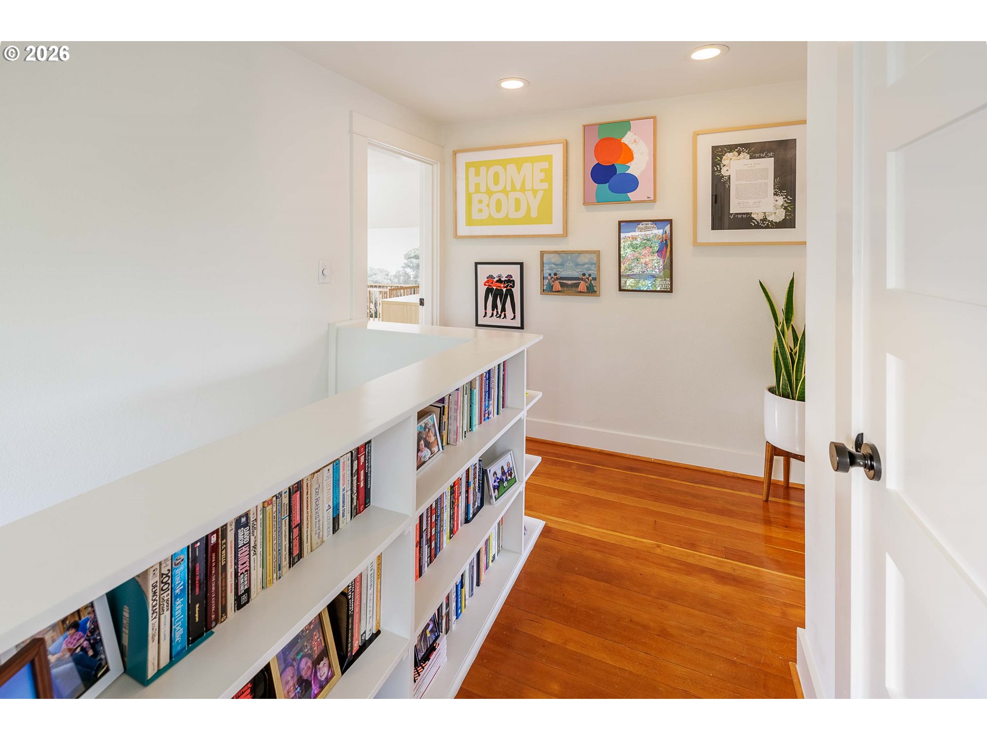 6128 North Denver Avenue Portland, OR 97217 - Photo 19 of 32 a view of an entryway with wooden floor