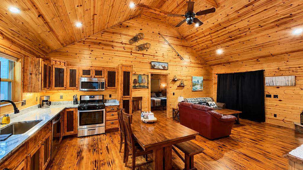 449 Legendary Ridge Road Murphy, NC 28906 - Photo 13 of 28 Gallery Image 13