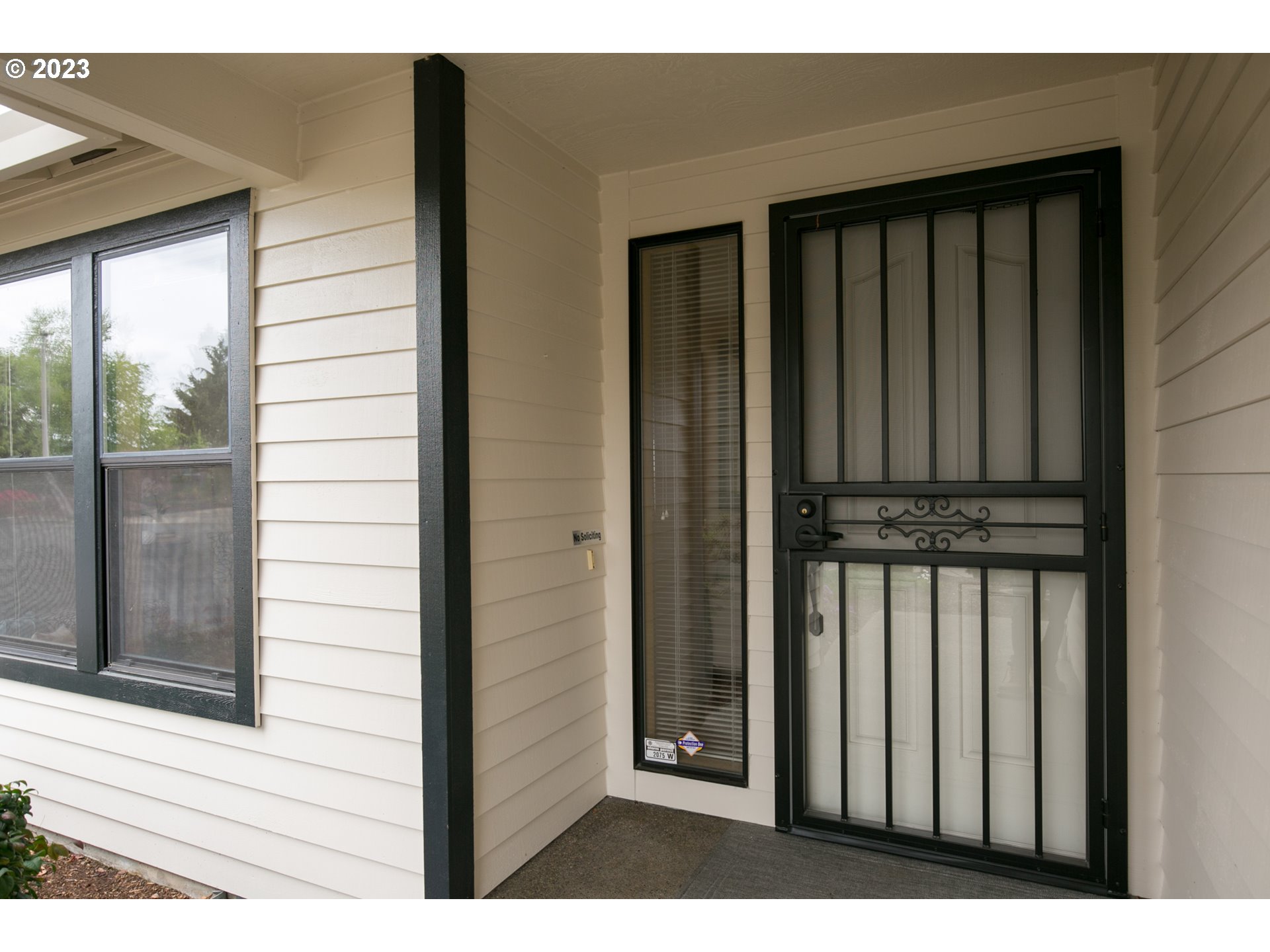 12578 Southwest Overgaard Street Portland, OR 97224 - Photo 2 of 38 Gallery Image 2