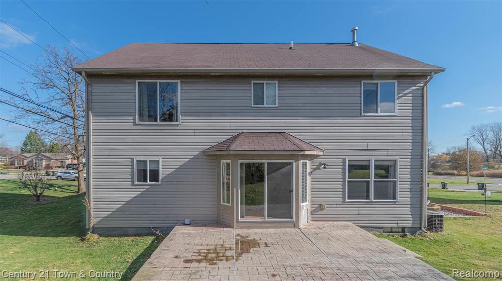 2974 Walbridge Road Rochester Hills, MI 48307 - Photo 11 of 82