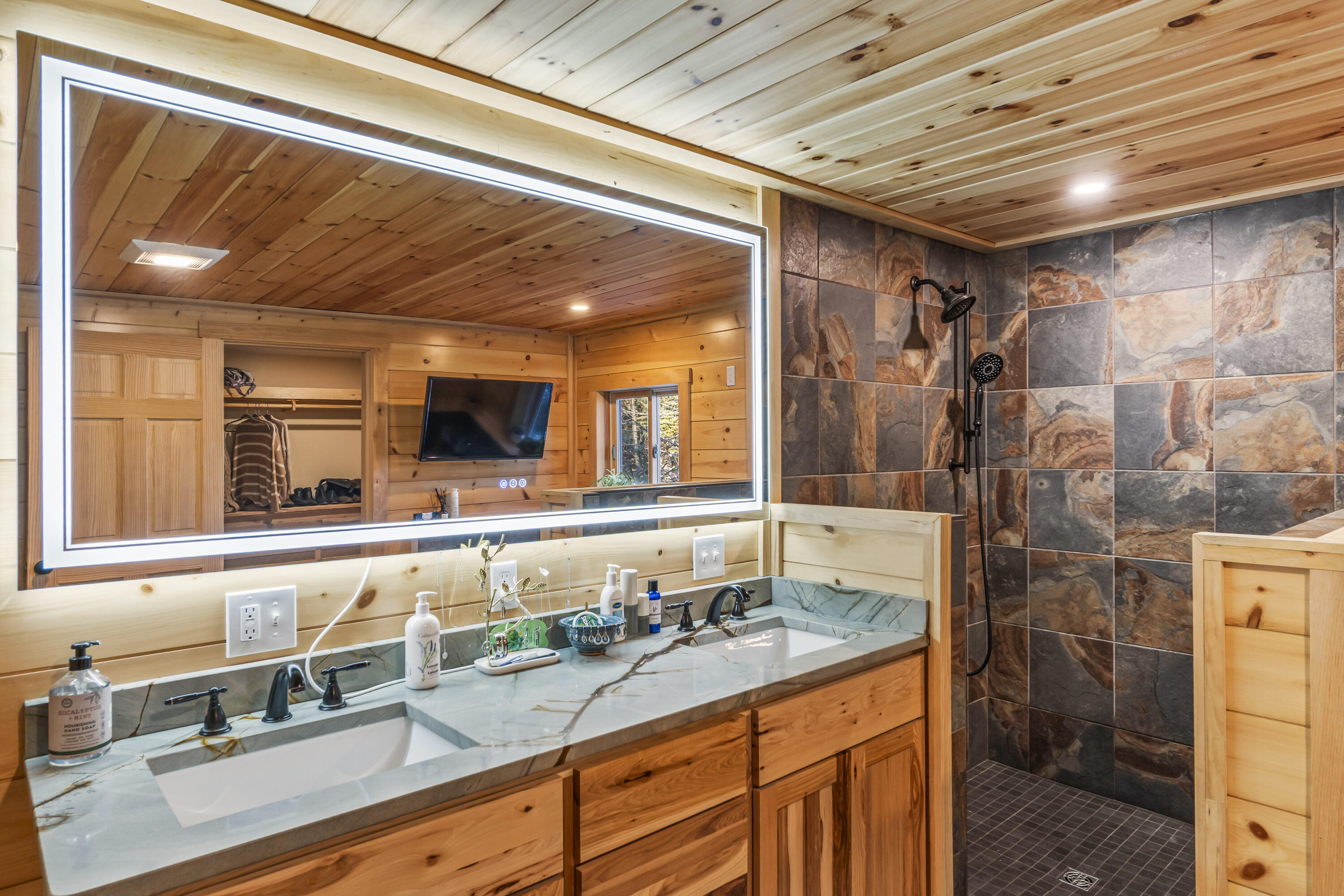 26 Christen Road Kingfield, ME 04947 - Photo 27 of 39 26 Christen Rd_0145