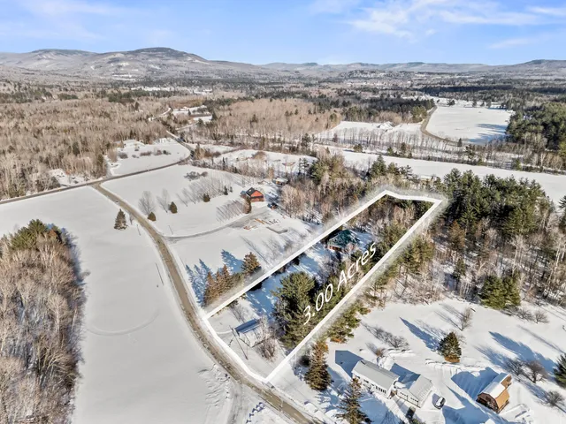$749,000 | 26 Christen Road, Kingfield, ME 04947