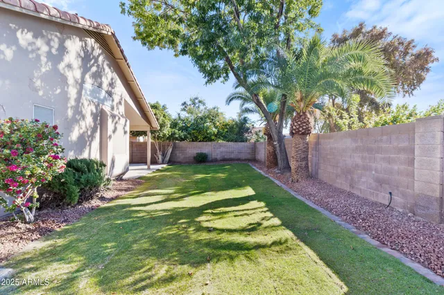$639,000 | 4523 East Bighorn Avenue, Phoenix, AZ 85044