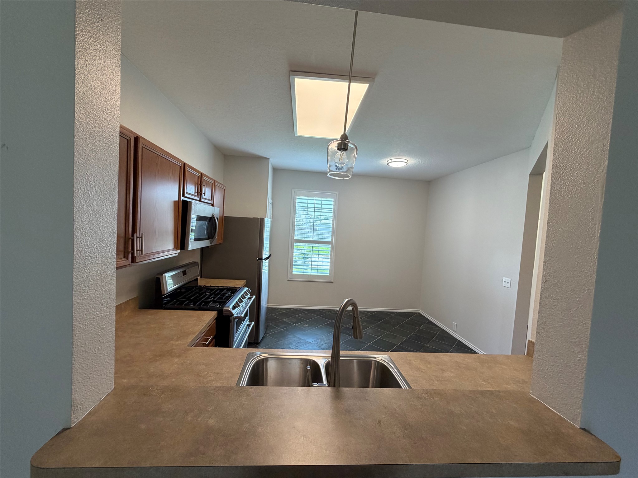 2123 Rustling Trees Way Spring, TX 77373 - Photo 7 of 21