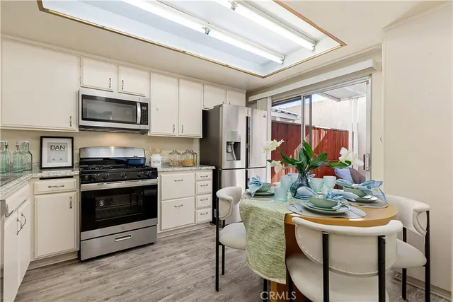 $599,999 | 13950 Magnolia Street, Garden Grove, CA 92844