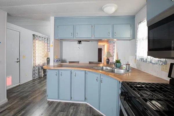 $95,000 | 1272 Villa Avenue, Unit 28, Clovis, CA 93612