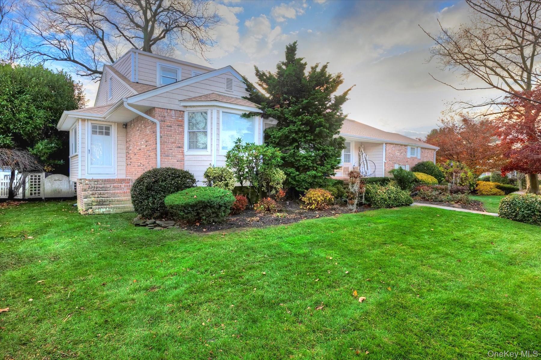 58 Allen Road Rockville Centre, NY 11570 - Photo 24 of 40
