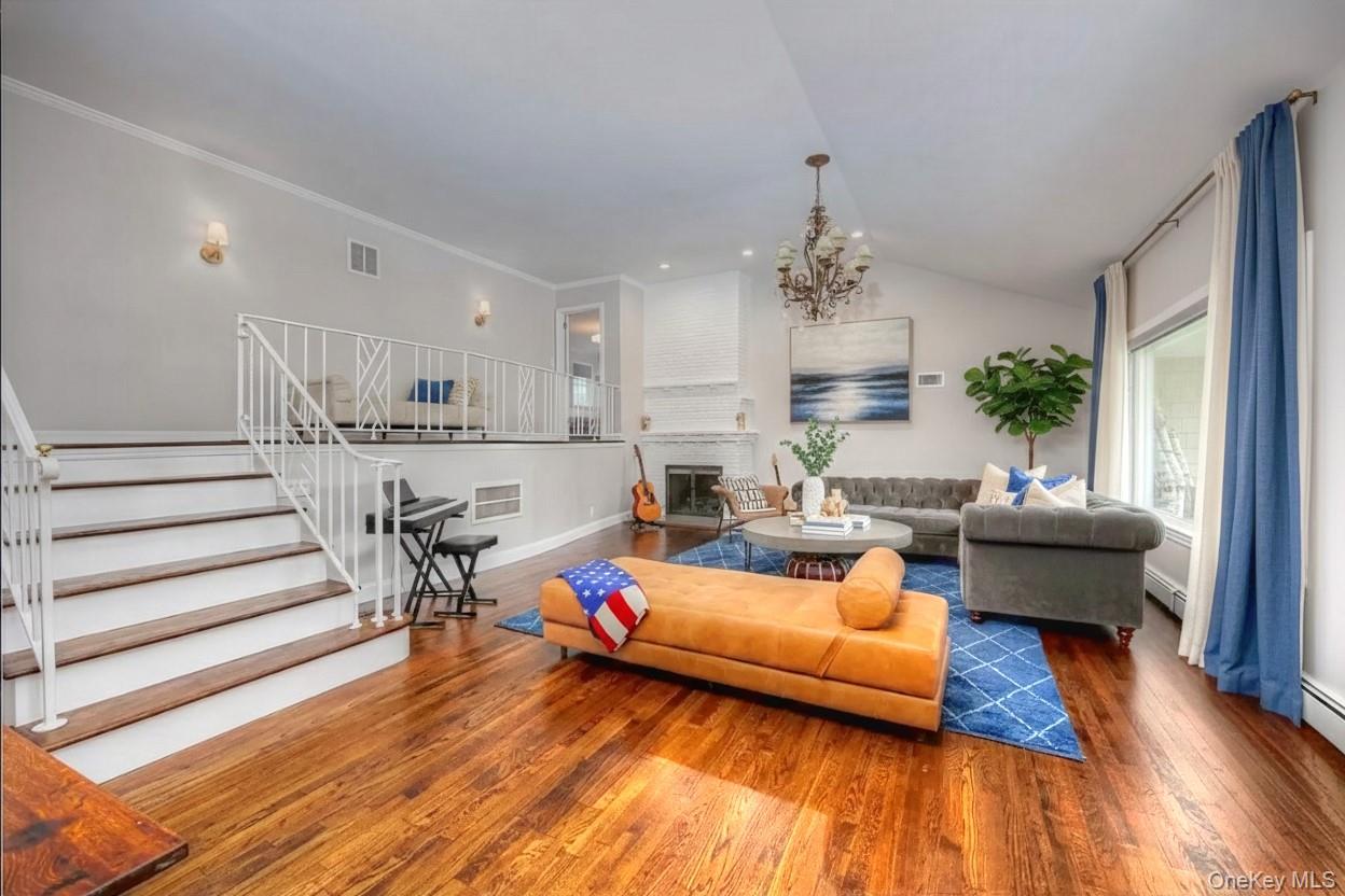 58 Allen Road Rockville Centre, NY 11570 - Photo 4 of 40