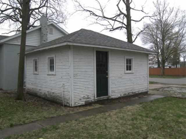 427 Jefferson Street, Unit NE Rochester, IN 46975 - Photo 24 of 25