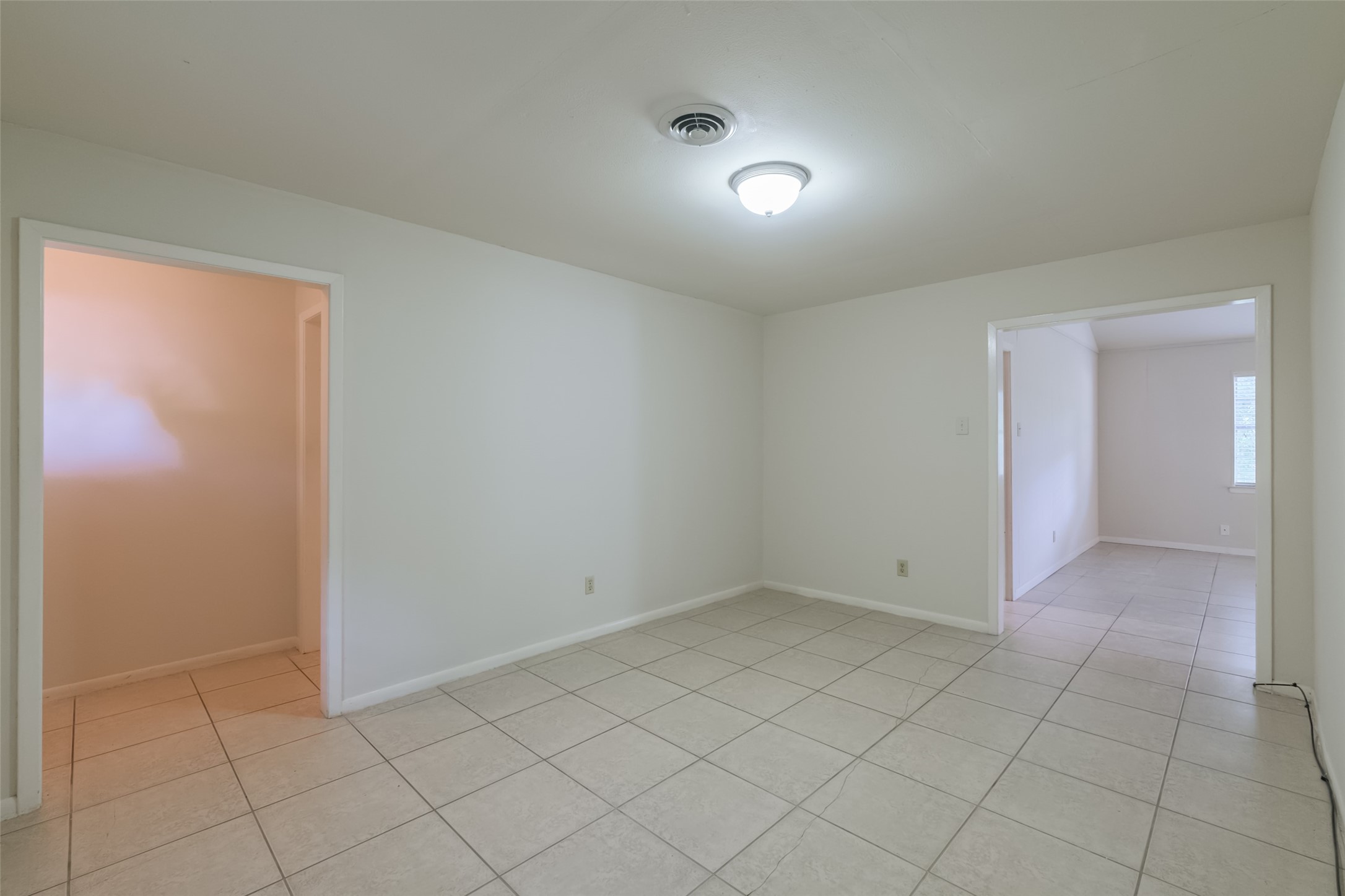 7614 Grape Street Houston, TX 77074 - Photo 3 of 18