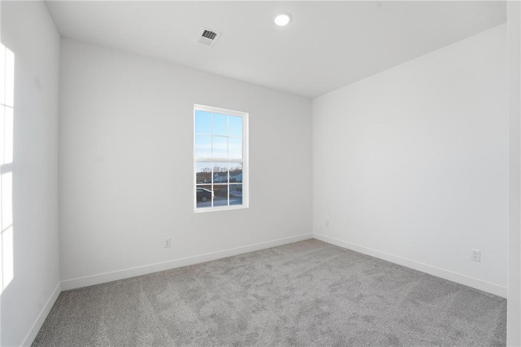 20533 Millview Road Spring Hill, KS 66083 - Photo 10 of 28 Gallery Image 10