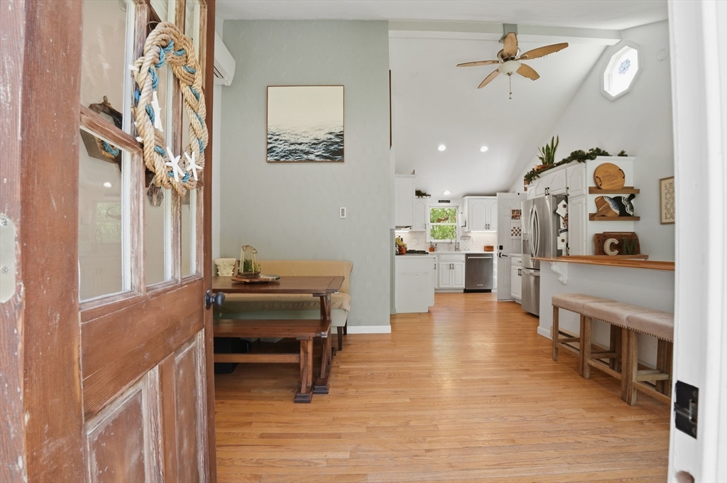 514 Wareham Road Plymouth, MA 02360 - Photo 8 of 42 Gallery Image 8