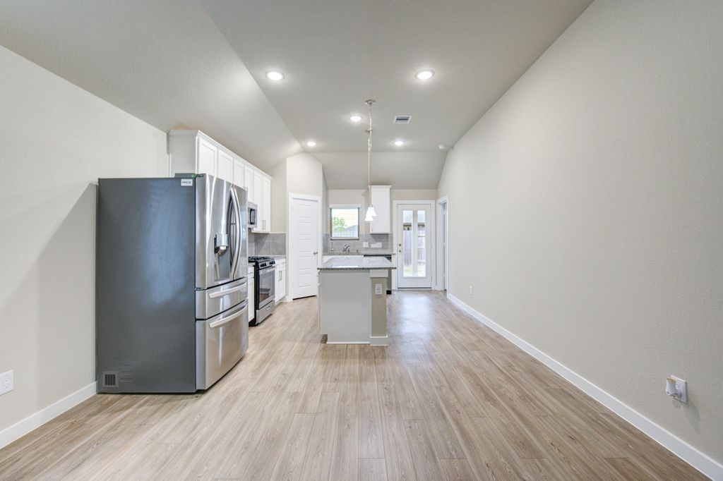 17692 Tree Of Heaven Conroe, TX 77385 - Photo 14 of 50 Dinning room