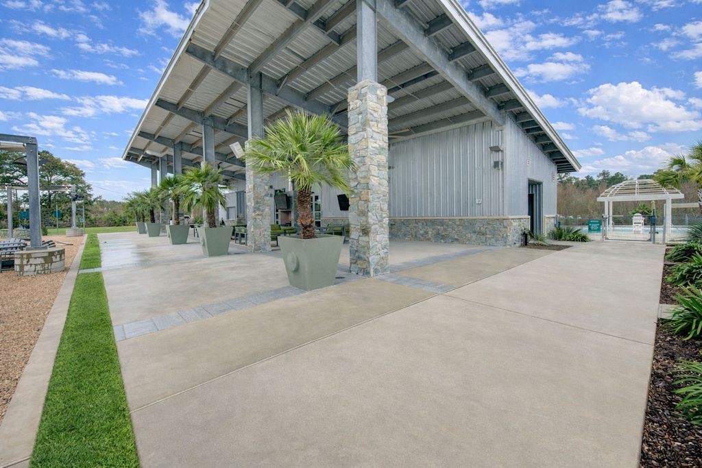 17692 Tree Of Heaven Conroe, TX 77385 - Photo 48 of 50 Clubhousde