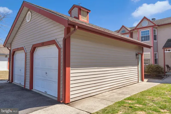 $285,000 | 698 East Lake Front Circle, Unit 65, Absecon, NJ 08205