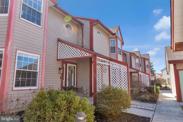 $285,000 | 698 East Lake Front Circle, Unit 65, Absecon, NJ 08205