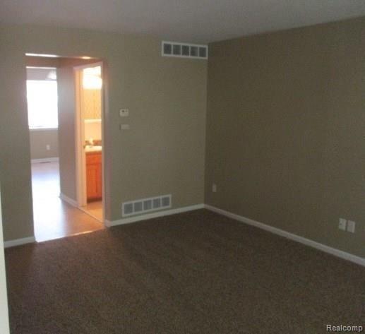 434 Salliotte Road Ecorse, MI 48229 - Photo 2 of 21 IMG_3045.JPG