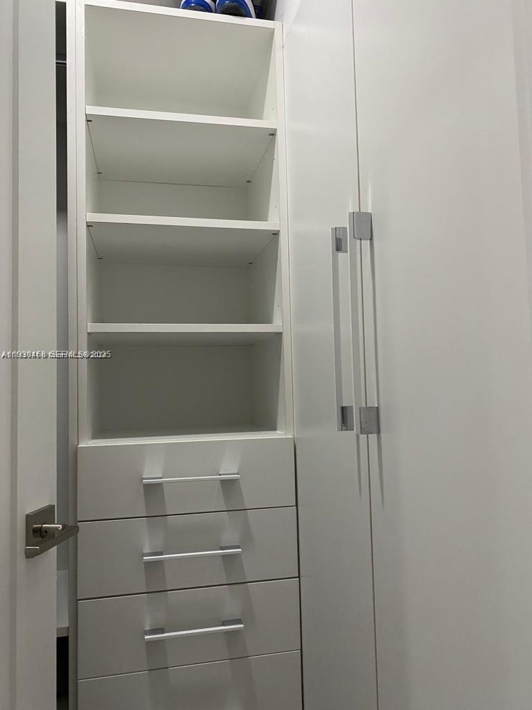 6345 Collins Avenue, Unit 442 Miami Beach, FL 33141 - Photo 6 of 31