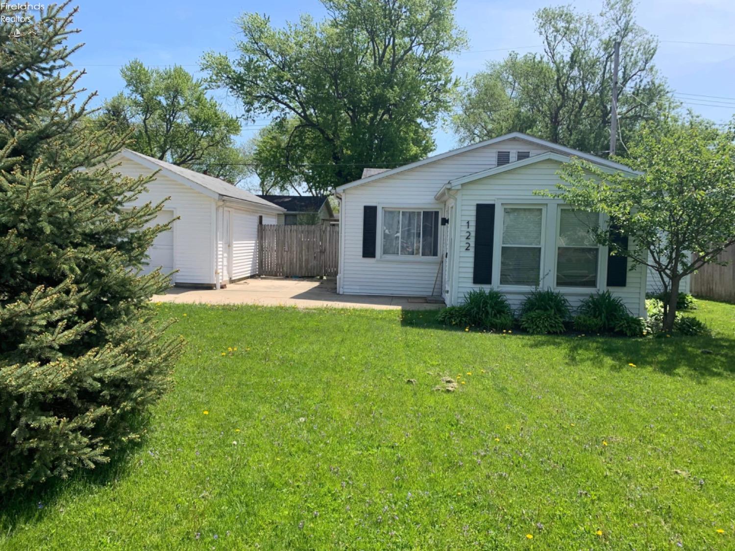 122 Overlook Road Huron, OH 44839 - Photo 2 of 3 Gallery Image 2