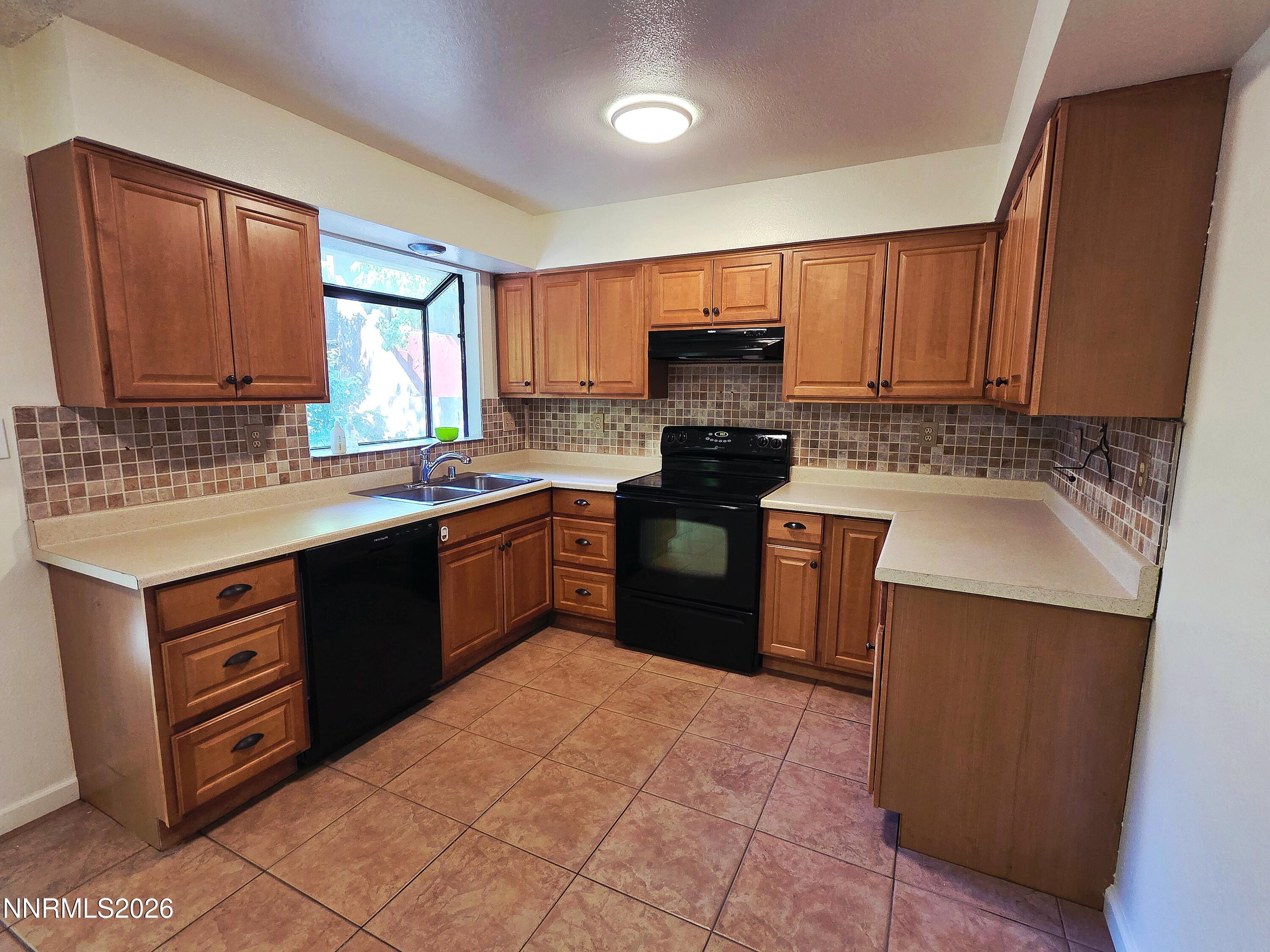 6450 Lotus Street Reno, NV 89506 - Photo 14 of 26 20260610_092500