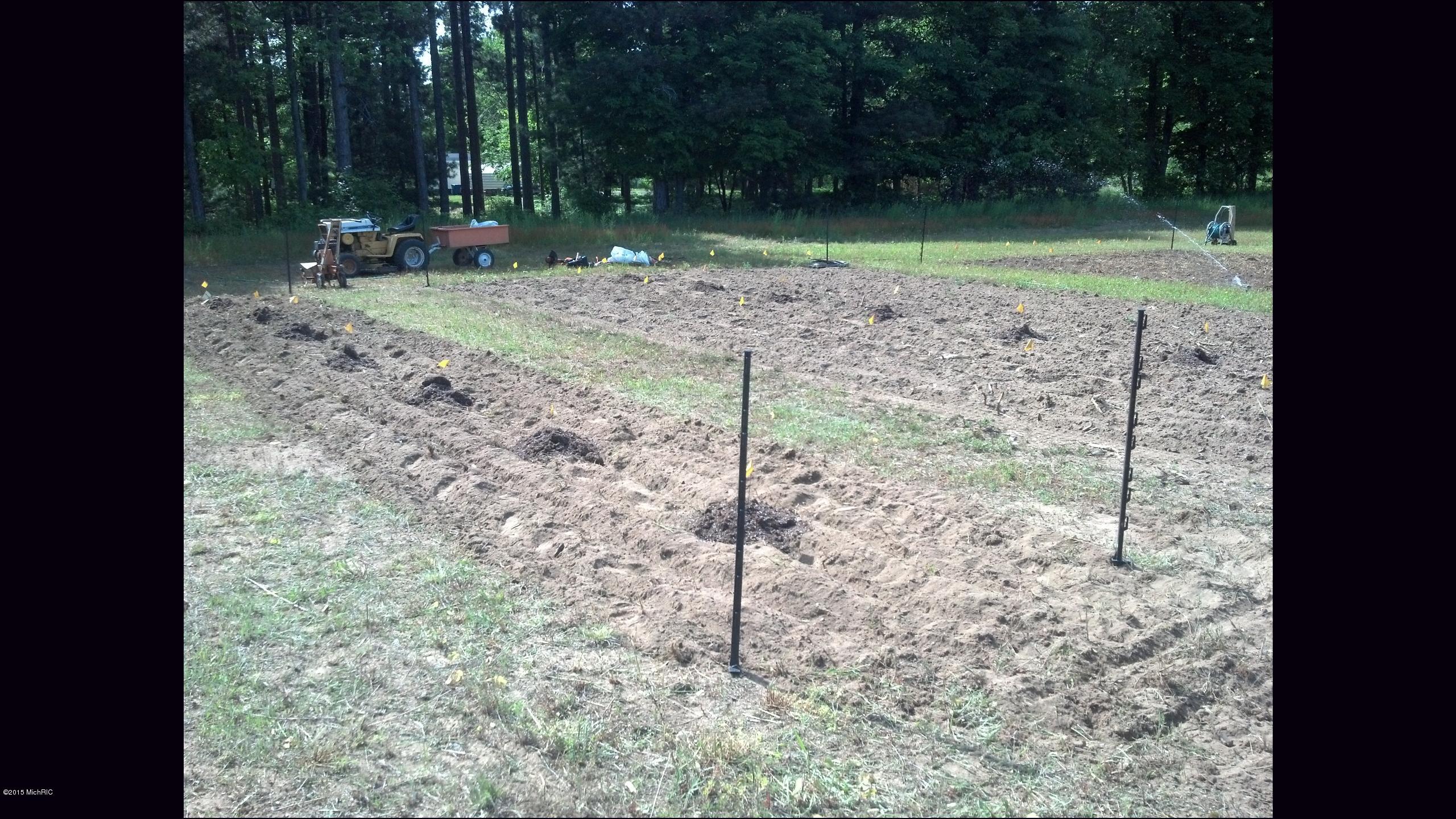 13676 Erdman Road Arcadia, MI 49613 - Photo 28 of 43 Screenshot_2015-10-18-14-22-40