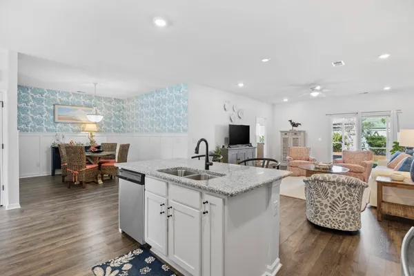 $288,900 | 154 Sea Shell Drive, Unit 16, Murrells Inlet, SC 29576