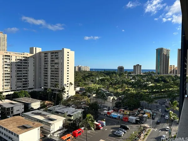 $1,700 | 444 Niu Street, Unit 1508, Honolulu, HI 96815