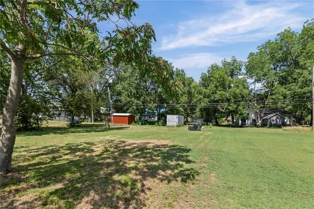 $175,000 | 417 East 4th Avenue, Garnett, KS 66032