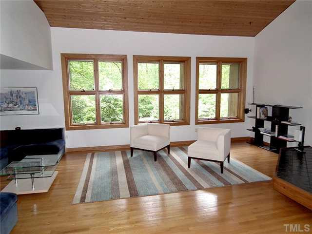 1413 Granada Drive Raleigh, NC 27612 - Photo 9 of 25 Living Room
